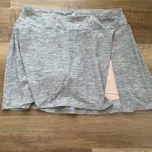 Women’s tennis skirt